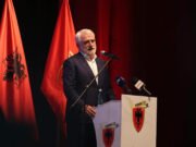 Menduh Thaçi feston ditëlindjen – 59 vite në jetë, dekada në politikë